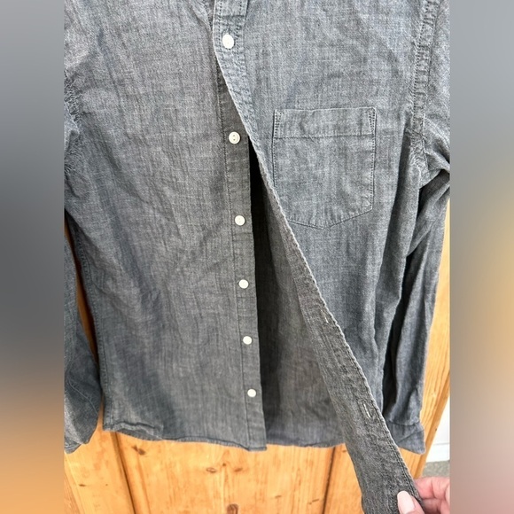 🎉Men’s Old Navy Shirt Button-Up, Long Sleeve, Size Small, Chambray Gray - Picture 6 of 6